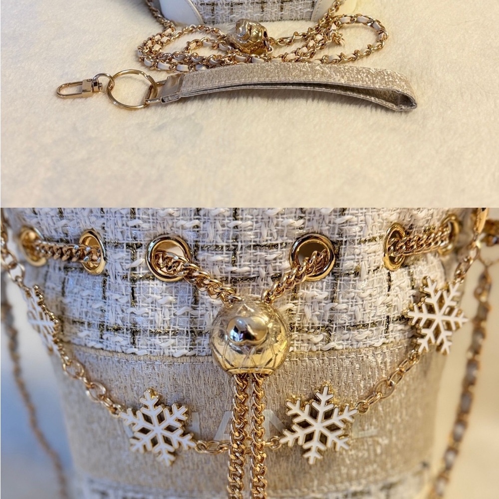 Elegant Beige and Gold Women's Chanel GWP ( promotional gift with purchase)Bag